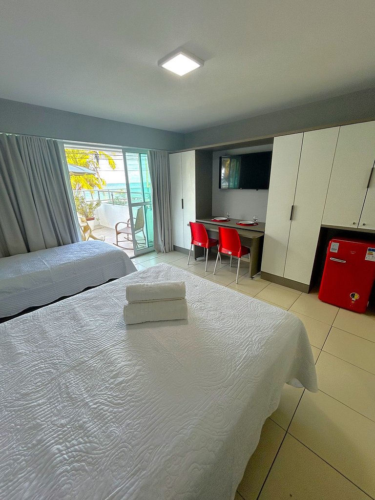 Melhores Flats - Maravilhosa varanda frente ao mar