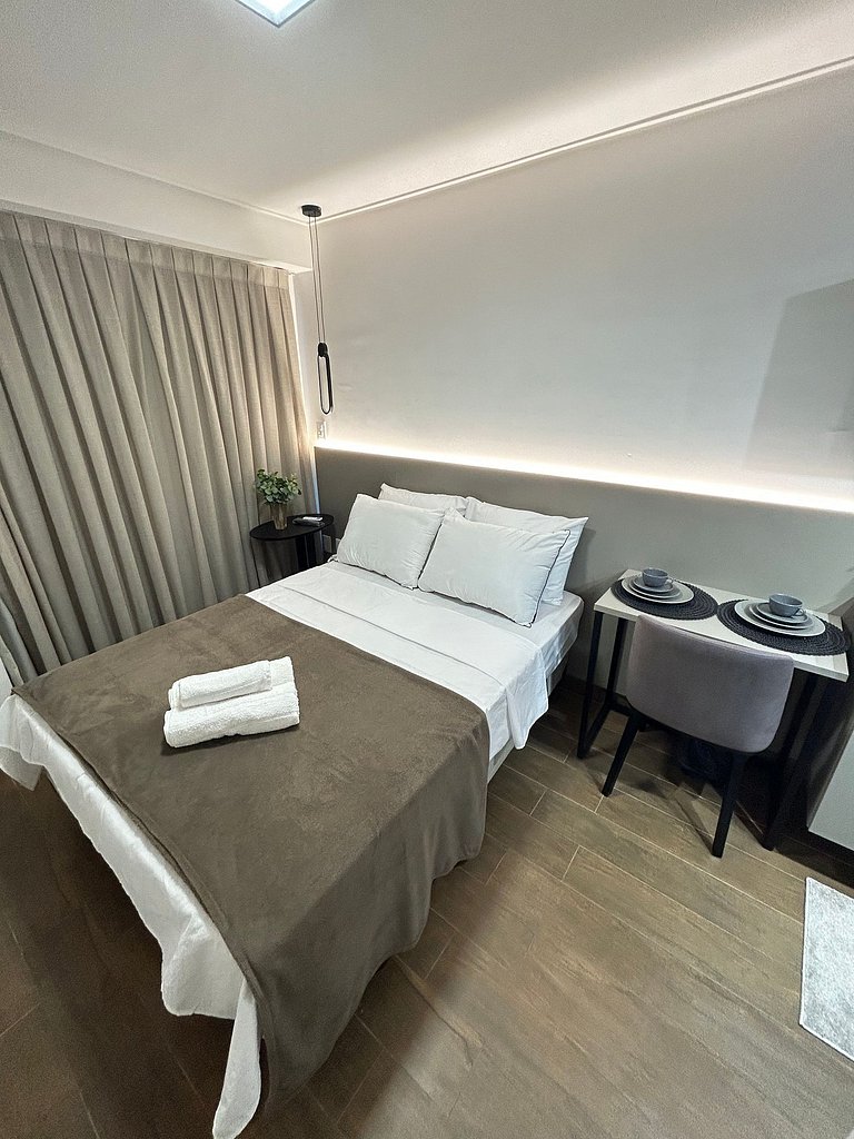 Melhores Flats - Primoroso, pertinho do mar