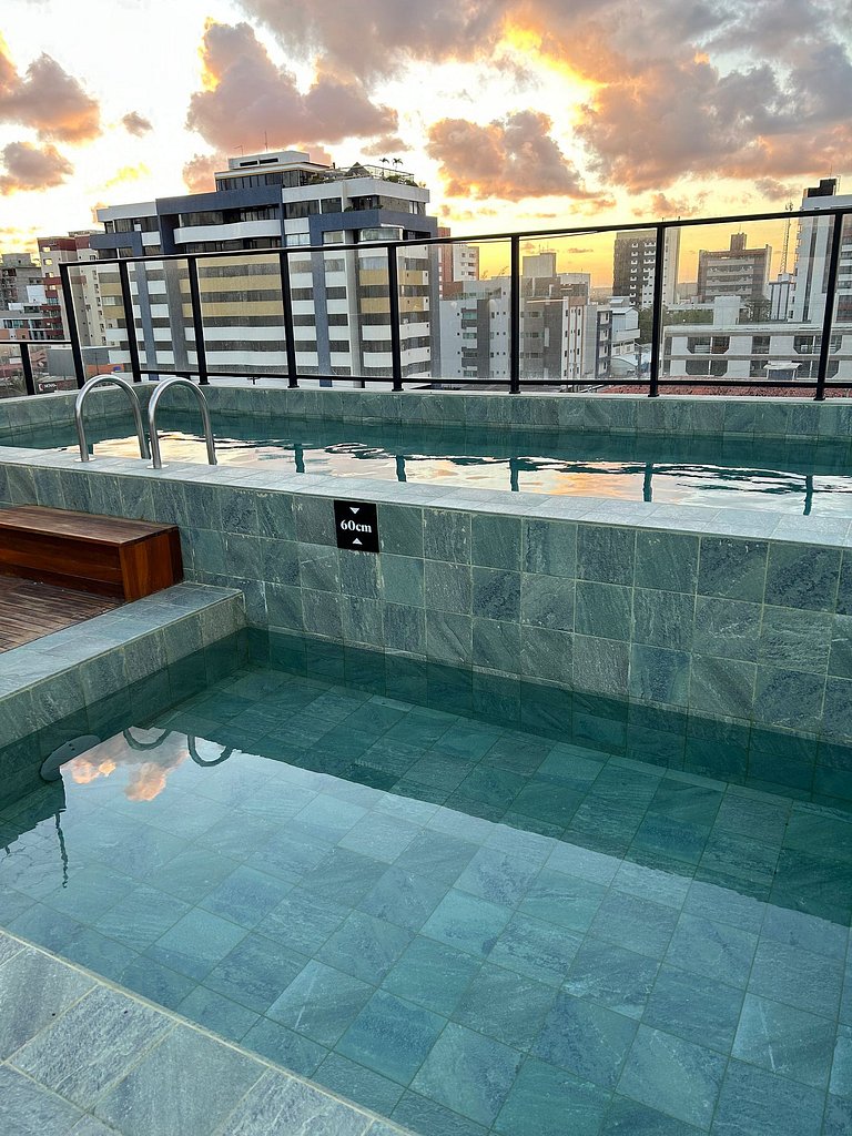 Melhores Flats - Luxuoso, beira-mar