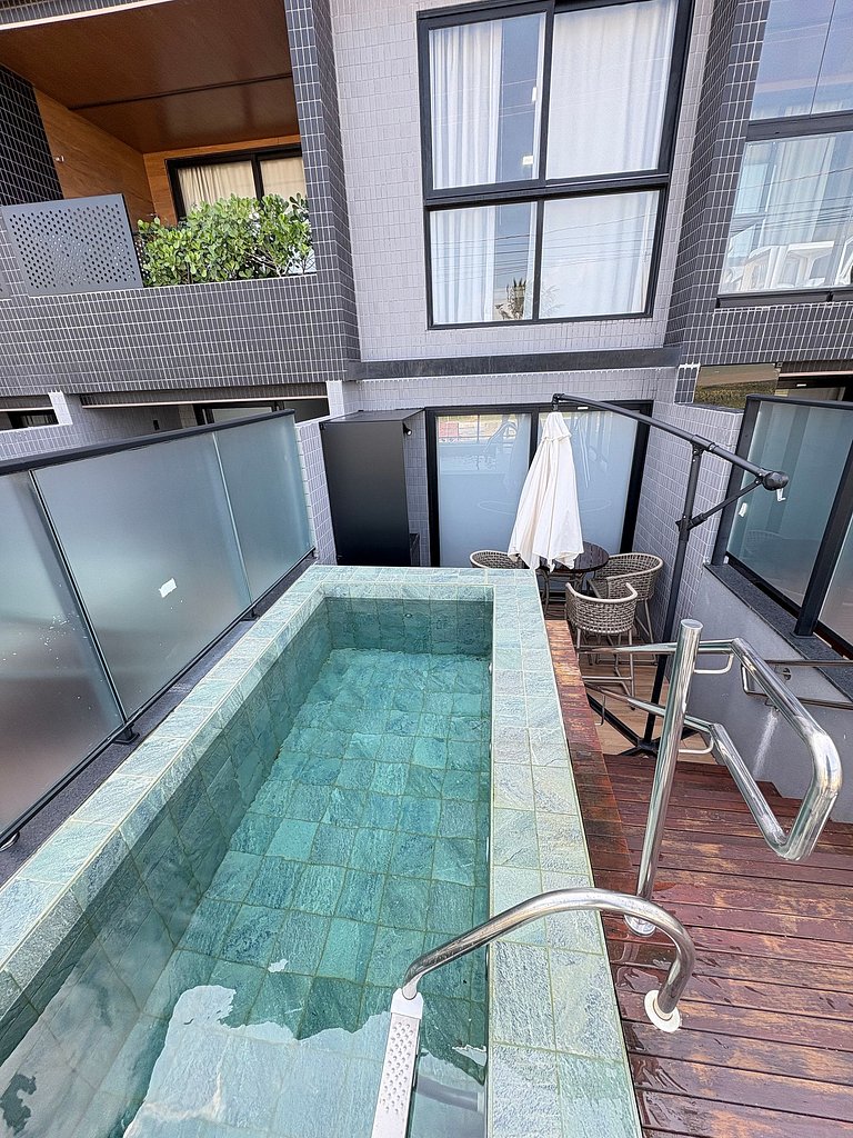 Melhores Flats - Luxuoso, beira-mar
