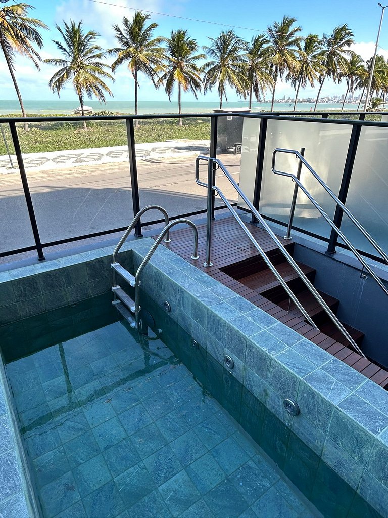 Melhores Flats - Piscina privativa, frente ao mar