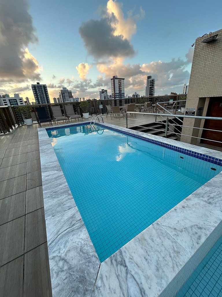 Melhores Flats - 2 quartos, 1 suíte, 500m do mar