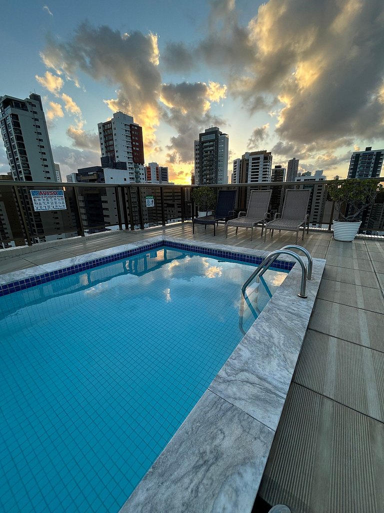 Melhores Flats - 2 quartos, 1 suíte, 500m do mar