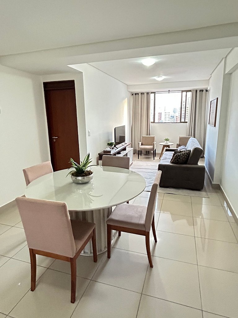 Melhores Flats - 2 quartos, 1 suíte, 500m do mar