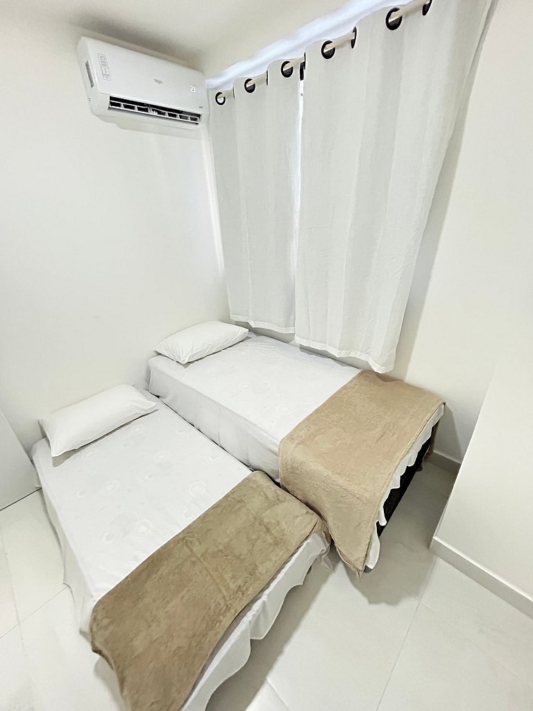 Melhores Flats - 2 quartos, 1 suíte, 350m do mar