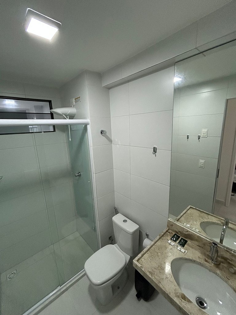 Melhores Flats - 2 quartos, 1 suíte, 350m do mar