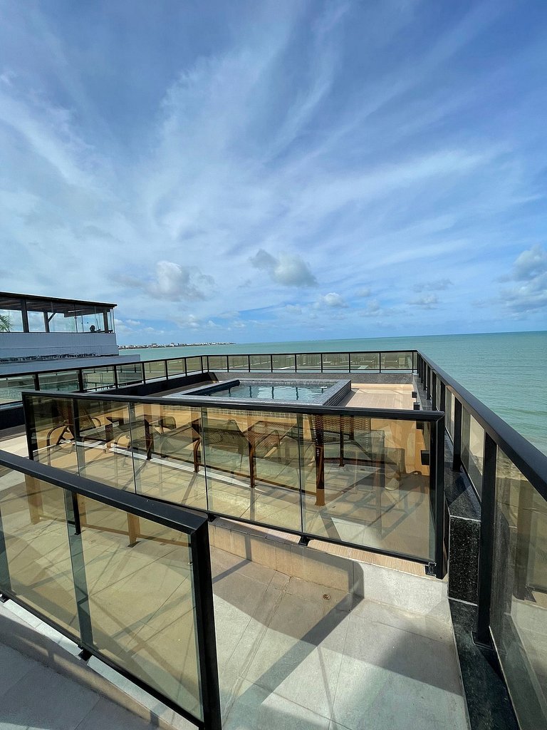 Melhores Flats - Espaçoso, pé na areia do mar