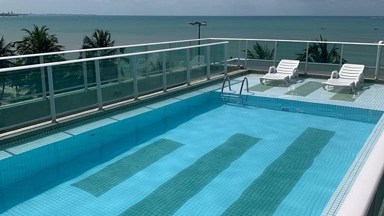 Melhores Flats - Maravilhosa varanda frente ao mar