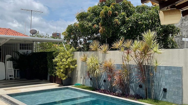 Melhores Flats - Linda casa pertinho do mar