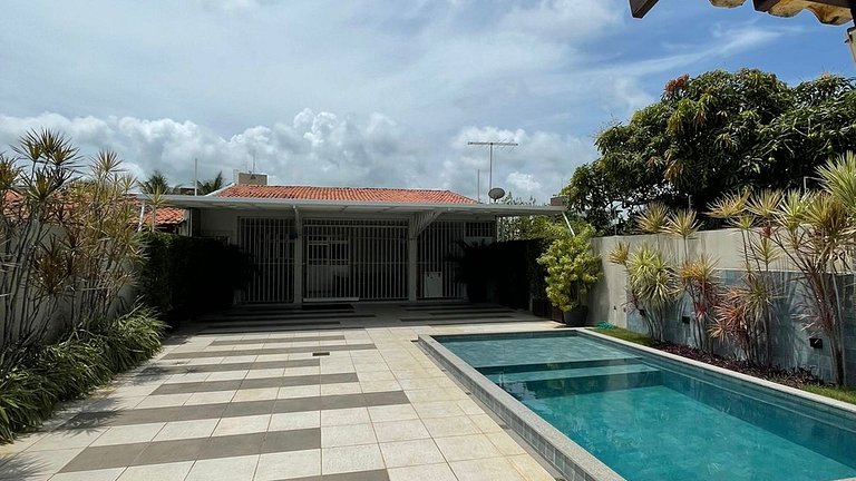 Melhores Flats - Linda casa pertinho do mar