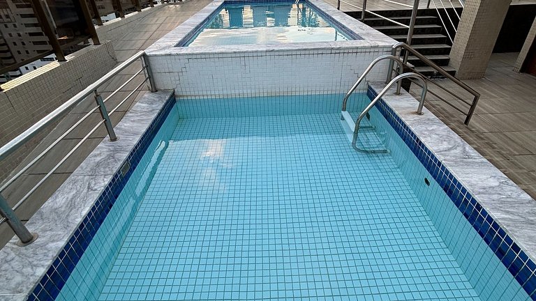 Melhores Flats - 2 quartos, 1 suíte, 500m do mar